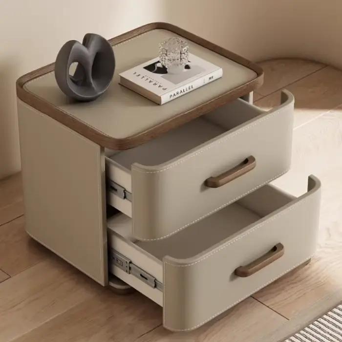 Table De Chevet peu encombrante
