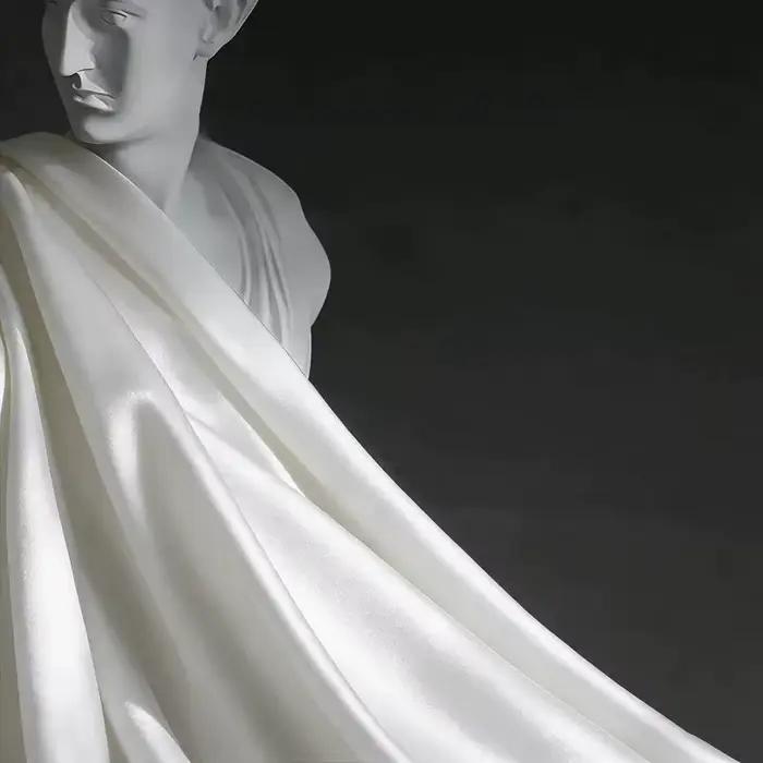 Parure de lit complète en satin blanc pour chambre à coucher