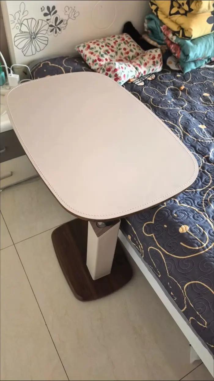 Table de lit d'appoint réglable multifonctionnelle