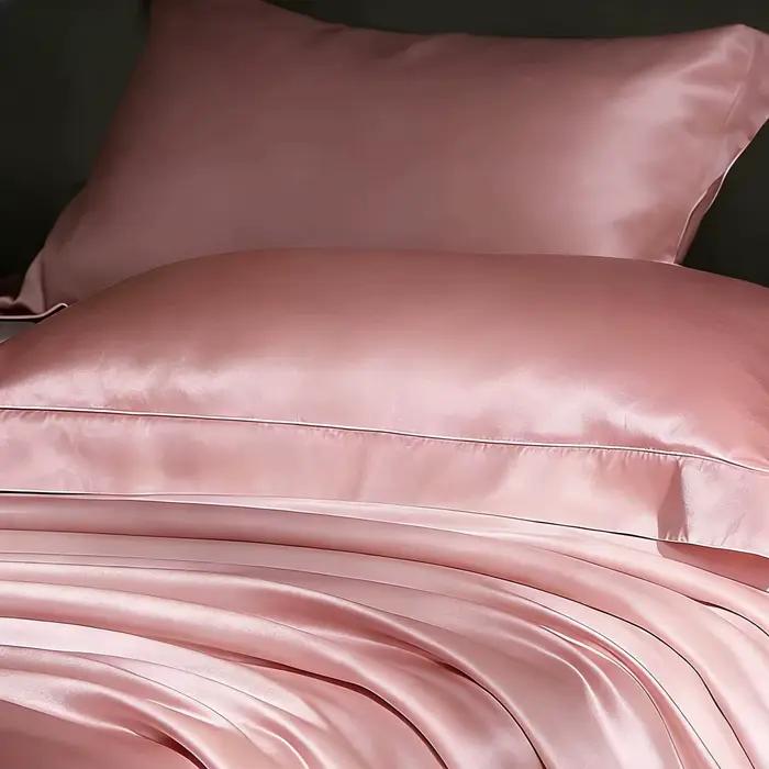 Parure de lit complète en satin blanc pour chambre à coucher