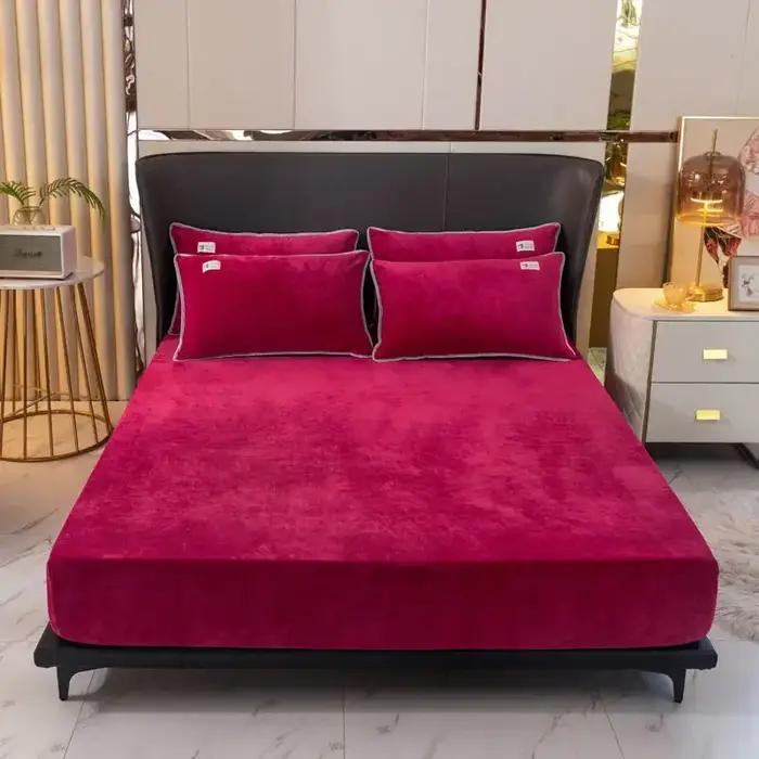 Drap-housse en velours doux avec bandes élastiques