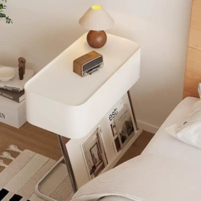 Table de chevet moderne en acier inoxydable avec roulettes