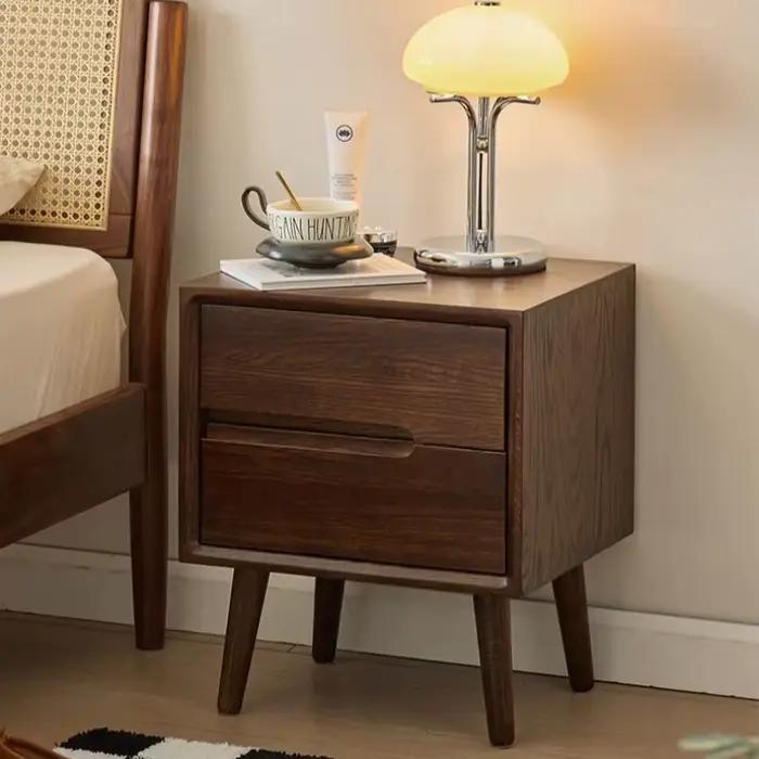 Tables de chevet en bois
