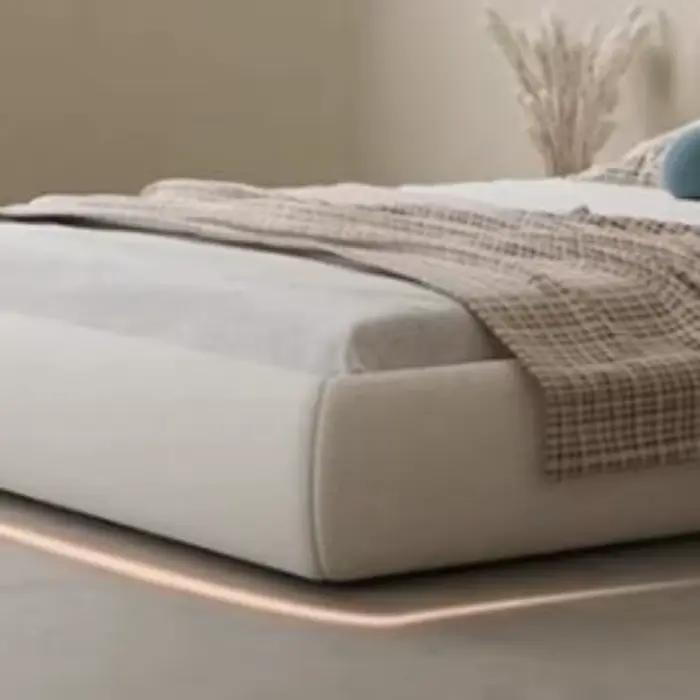 Lit Double Esthétique avec Tête de Lit et Rangement