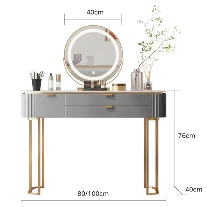 Coiffeuse De luxe à fleurs