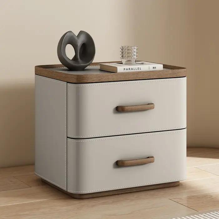 Table De Chevet peu encombrante