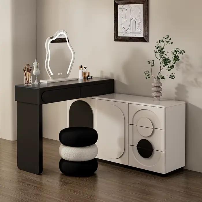 Table de toilette avec rangement