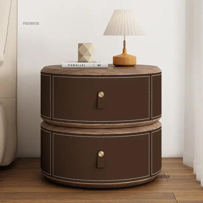 Tables de chevet rondes en cuir italien