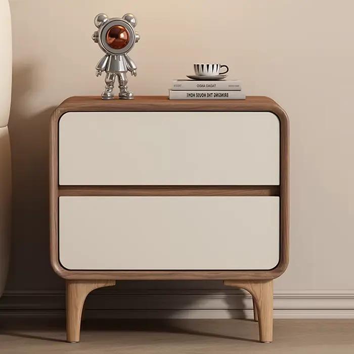 Table de chevet style crème