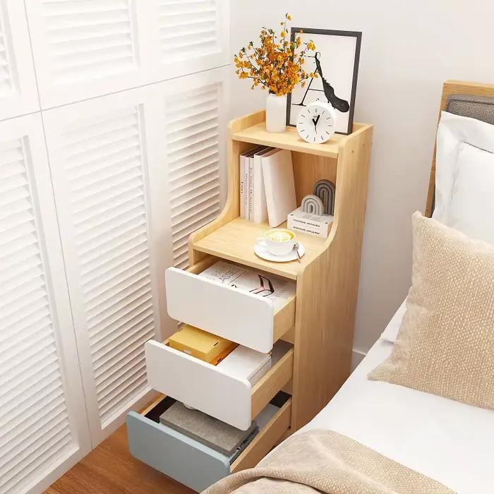 Mini Table de chevet en bois