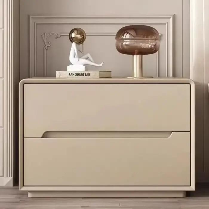 Table de chevet moderne en bois massif