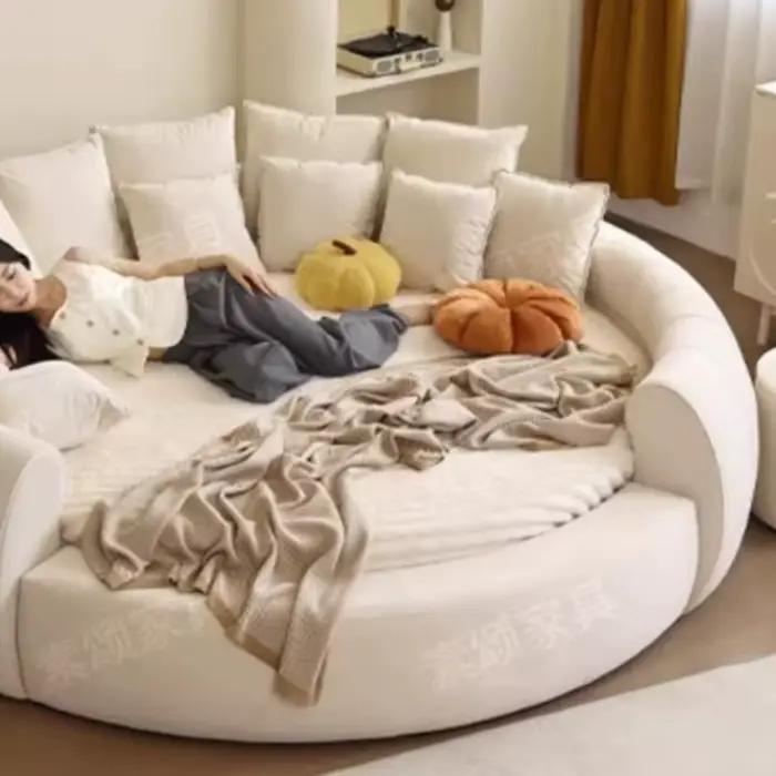 Lit japonais esthétique avec sac de rangement