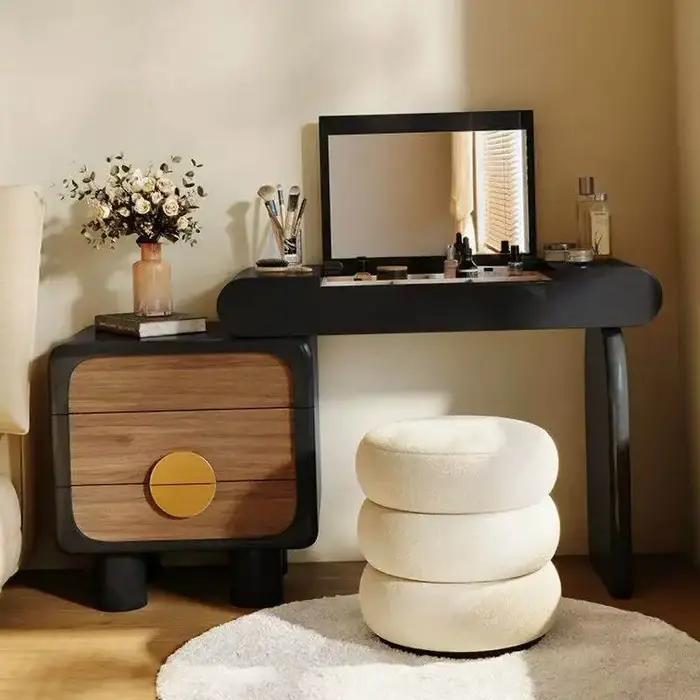 Coiffeuse noire à rabat avec miroir éclairé