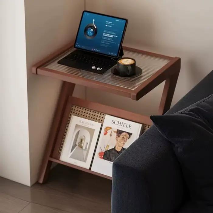 Table de chevet, table basse