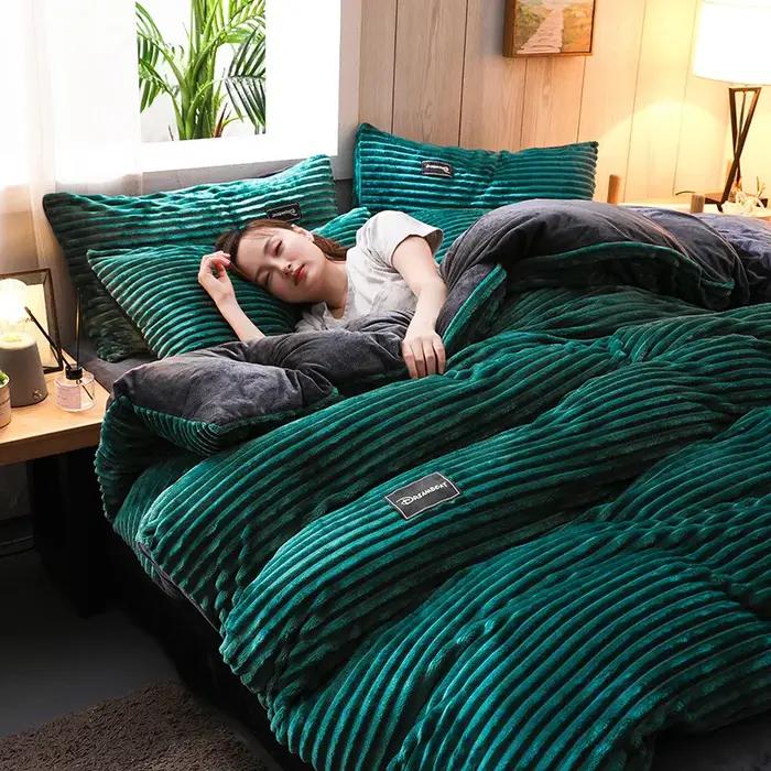 Parure de lit 3 pièces chaude pour l'hiver