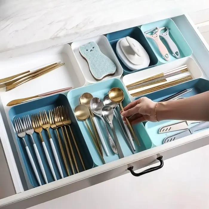 Boîte de rangement en plastique avec diviseurs pour tiroirs