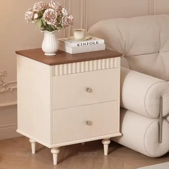 Table de chevet crème beige