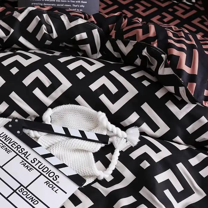 Parure de lit de luxe noire avec taie d'oreiller