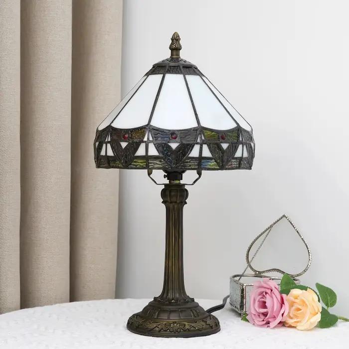 Lampe de table en verre teinté style Tiffany, petite lampe de chevet antique de 8 pouces, pour table